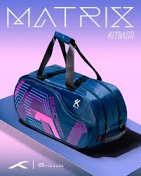 HUNDRED  MATRIX KIT BAG