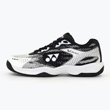 YONEX VELO 300 JR