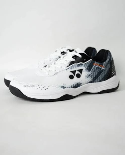 YONEX COURT FLOW